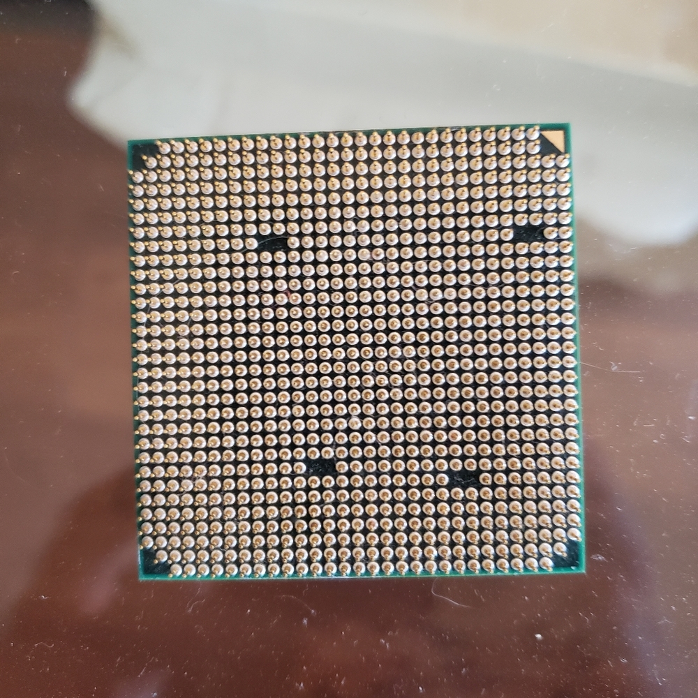 CPU